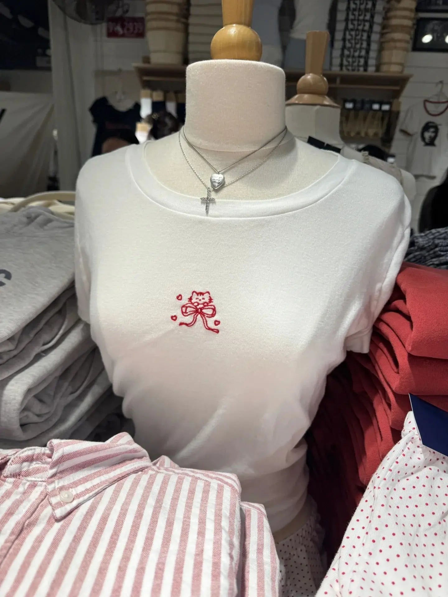 Cat with Bow Embroidery Slim T-shirt Woman Summer O-neck Short Sleeve Cotton Tee Shirt Female New Sweet Cartoon Tshirt Y2k Tops