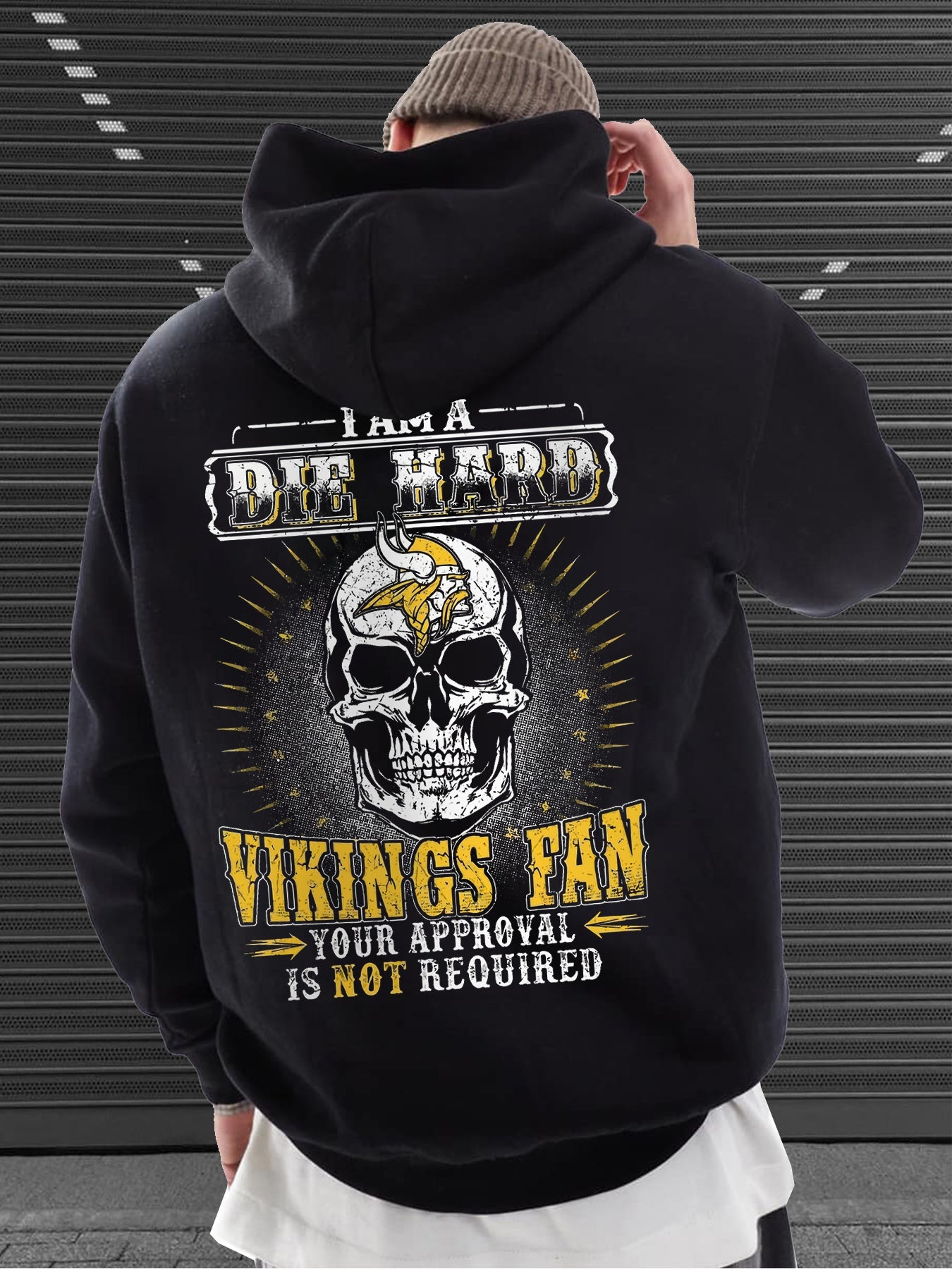 A Trendy Printed Casual Pocket Hoodie and a Cozy Fleece Hooded Sweatshirt, with Striking Graphic, for Bold Sports Fans, Men and Women