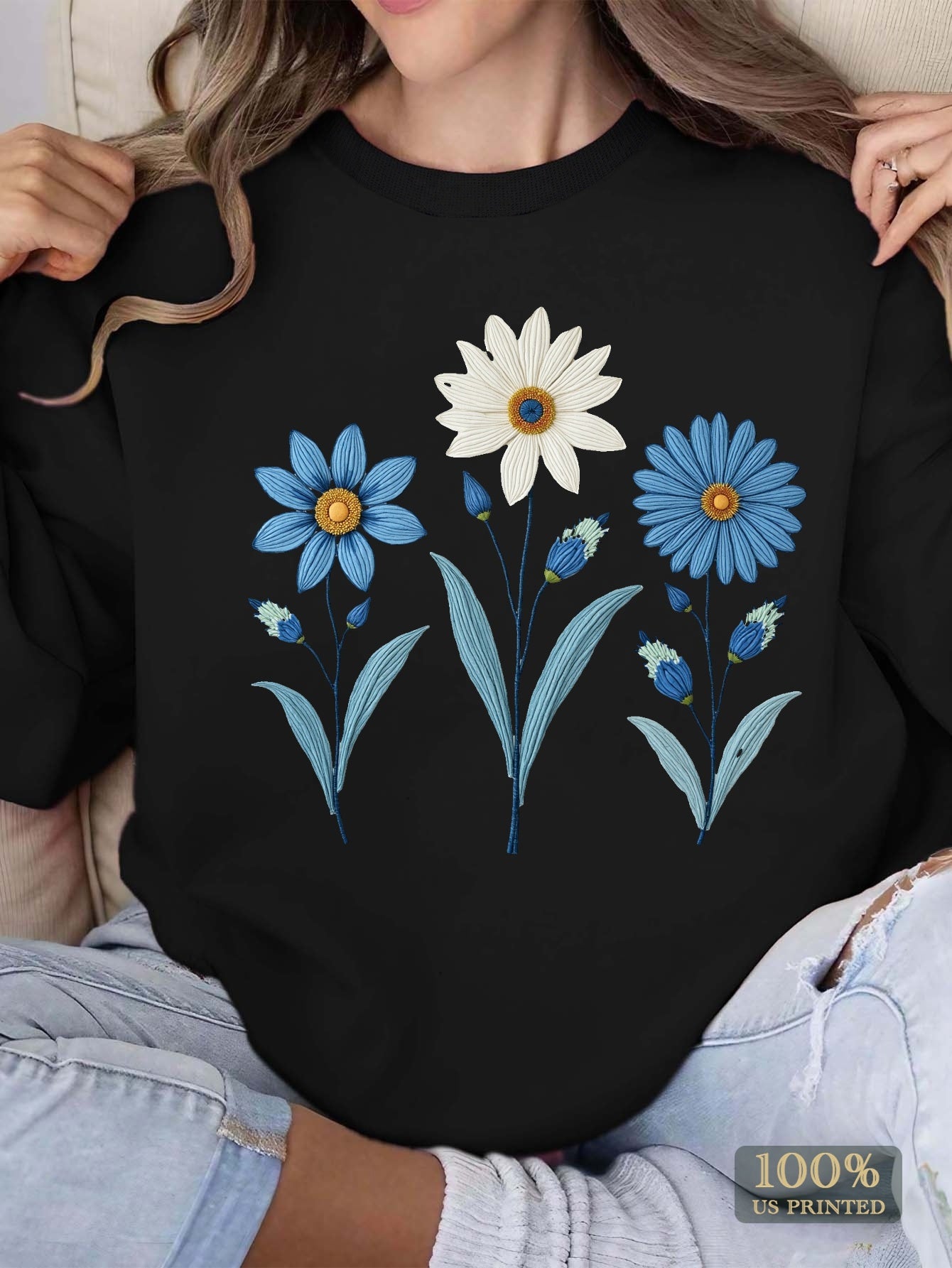 teediy Women's Casual Floral Embroidery Sweatshirt - Blue & White Flowers on Green, Long Sleeve Round Neck, Machine Washable, Autumn Winter Comfort, Winter Clothing, Relaxed Fit, Comfortable Fabric
