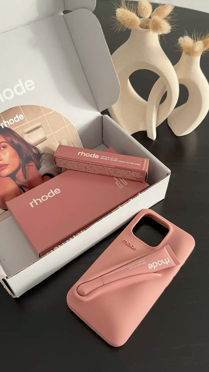 DIY Rhode Toast Soft Silicone Lipstick Phone Case For iPhone 16 15 14 13 12 11 Pro Max Plus Portable Lip Gloss Holder Ins Hot Cover