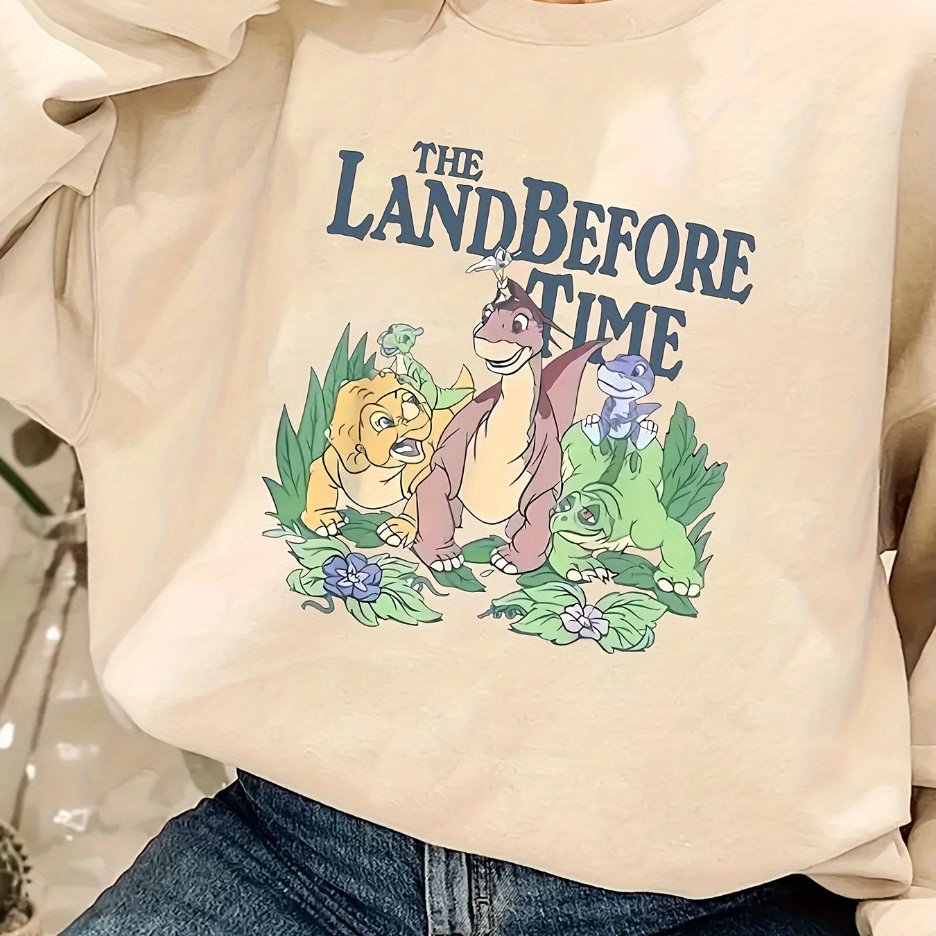 [Bangly Charm Dinosaur Sweatshirt] Bangly Charm Women's Casual Dinosaur Graphic Sweatshirt | Trendy Color Block Print, Polyester, Crew Neck, Long Sleeve, Slight Stretch, All-Season Pullover
