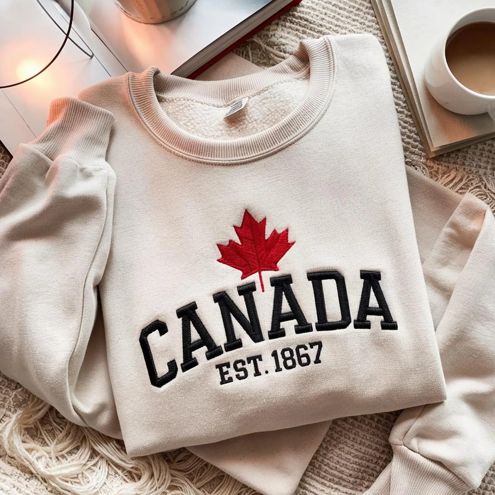 Embroidered CANADA SWEATSHIRT Canada Crewneck Sweatshirt Canada Gift for Friends Canada Aesthetic Crewneck Embroidered Sweatshirt Gift