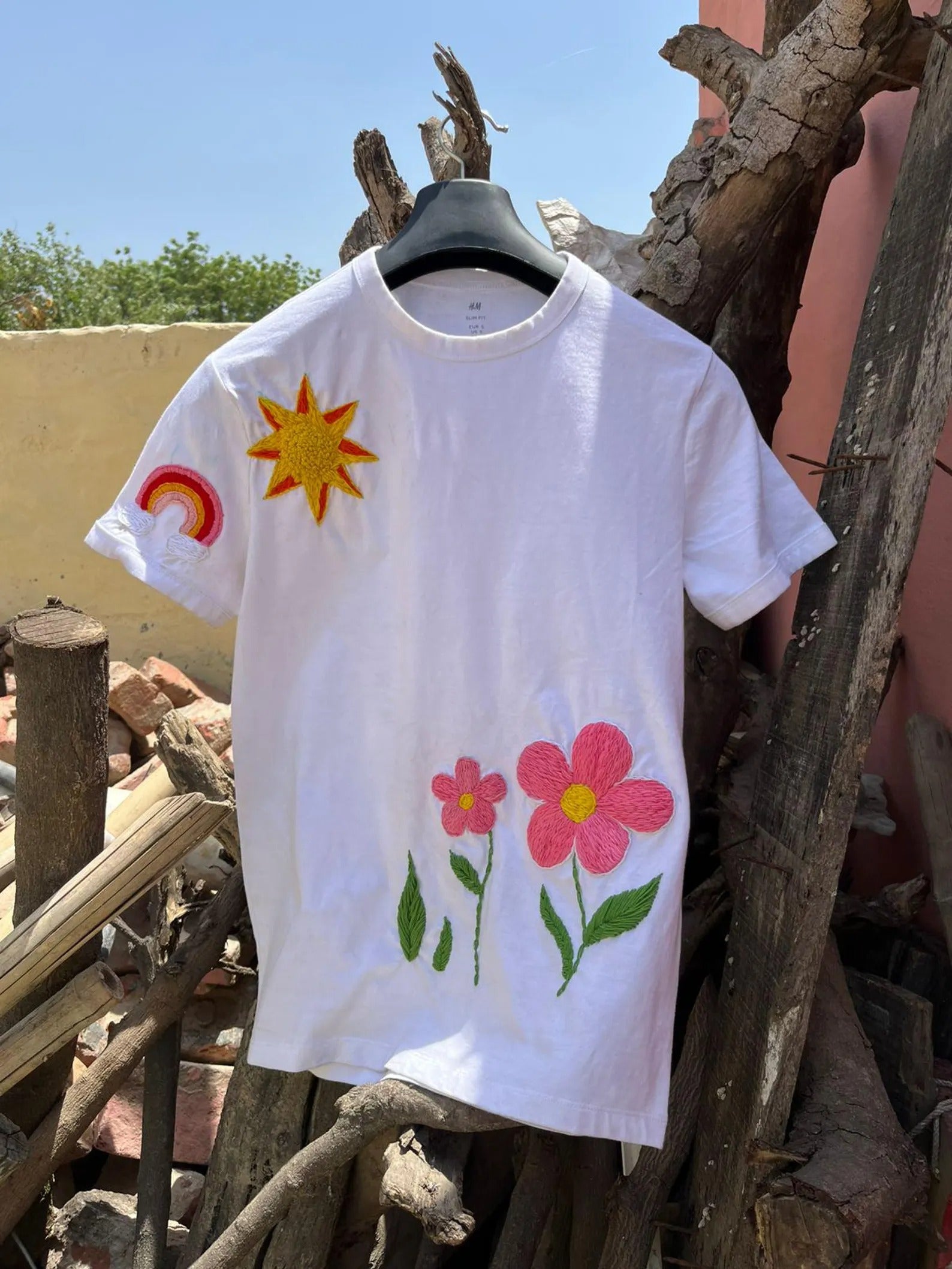 floral Hand-embroidered t-shirt/ Customized T-Shirt / Flower's T-shirt / Embroidered tshirt